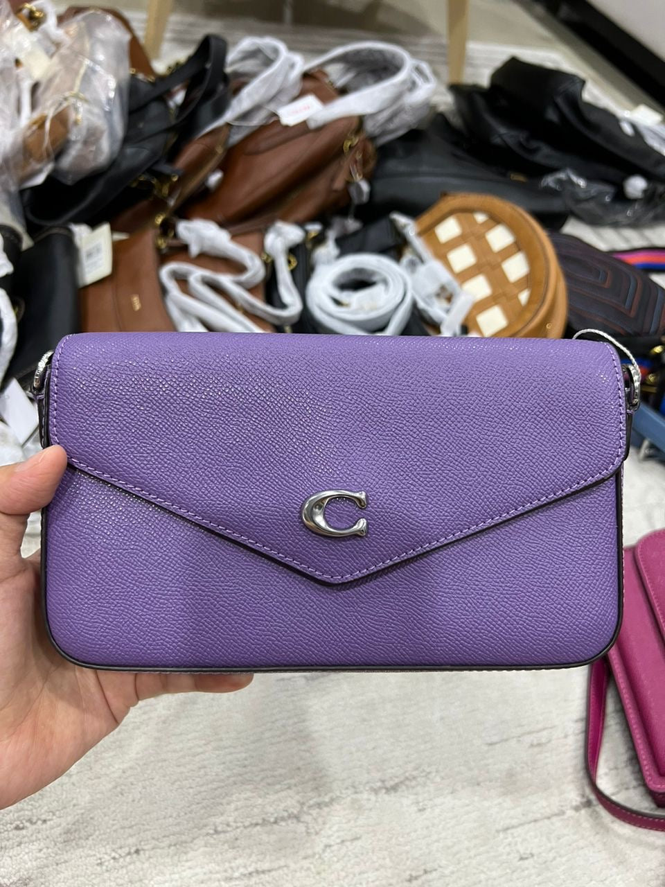 COACH WYN CROOSBODY (BOUTIQUE) WASHED PLUM (C8439)