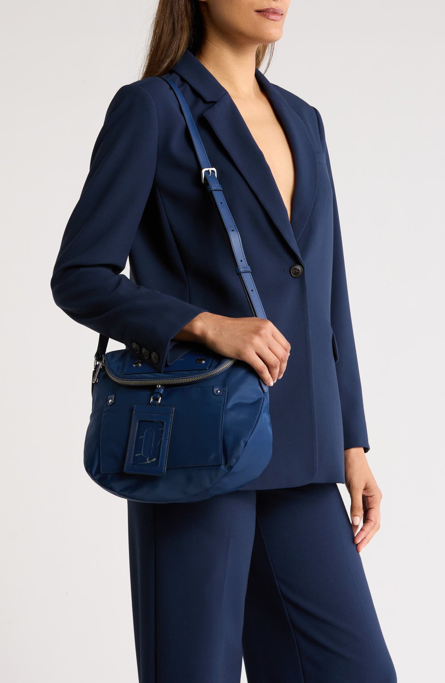 Marc Jacobs Preppy Nylon Messenger Bag NAVY