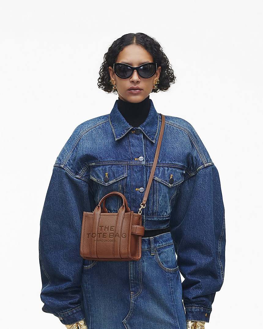 Marc Jacobs THE LEATHER CROSSBODY TOTE BAG ARGAN OIL