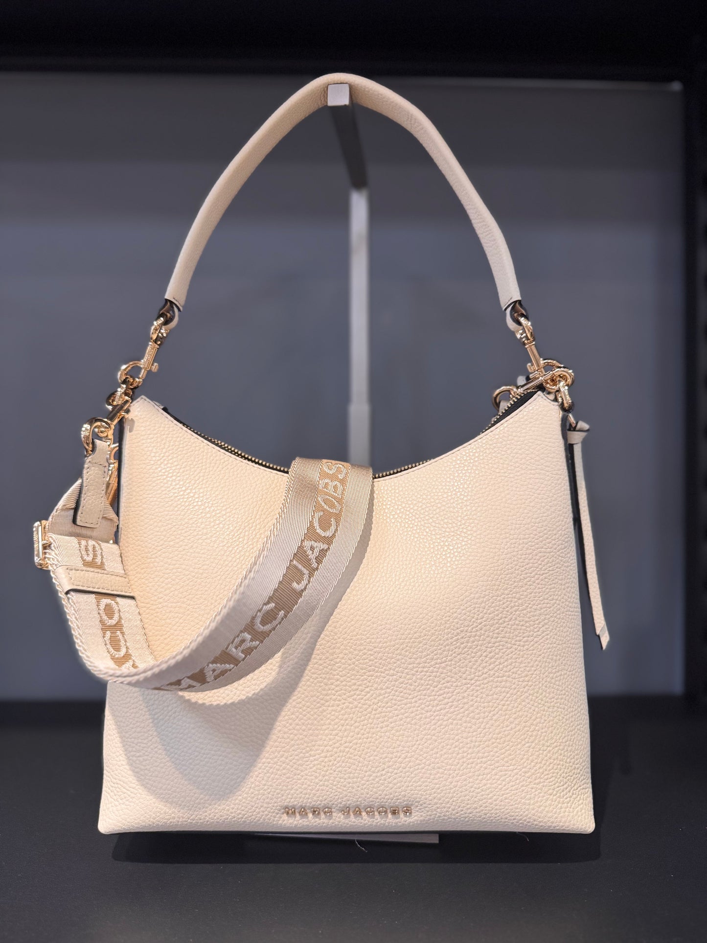 Marc Jacobs Drifter Hobo Cream