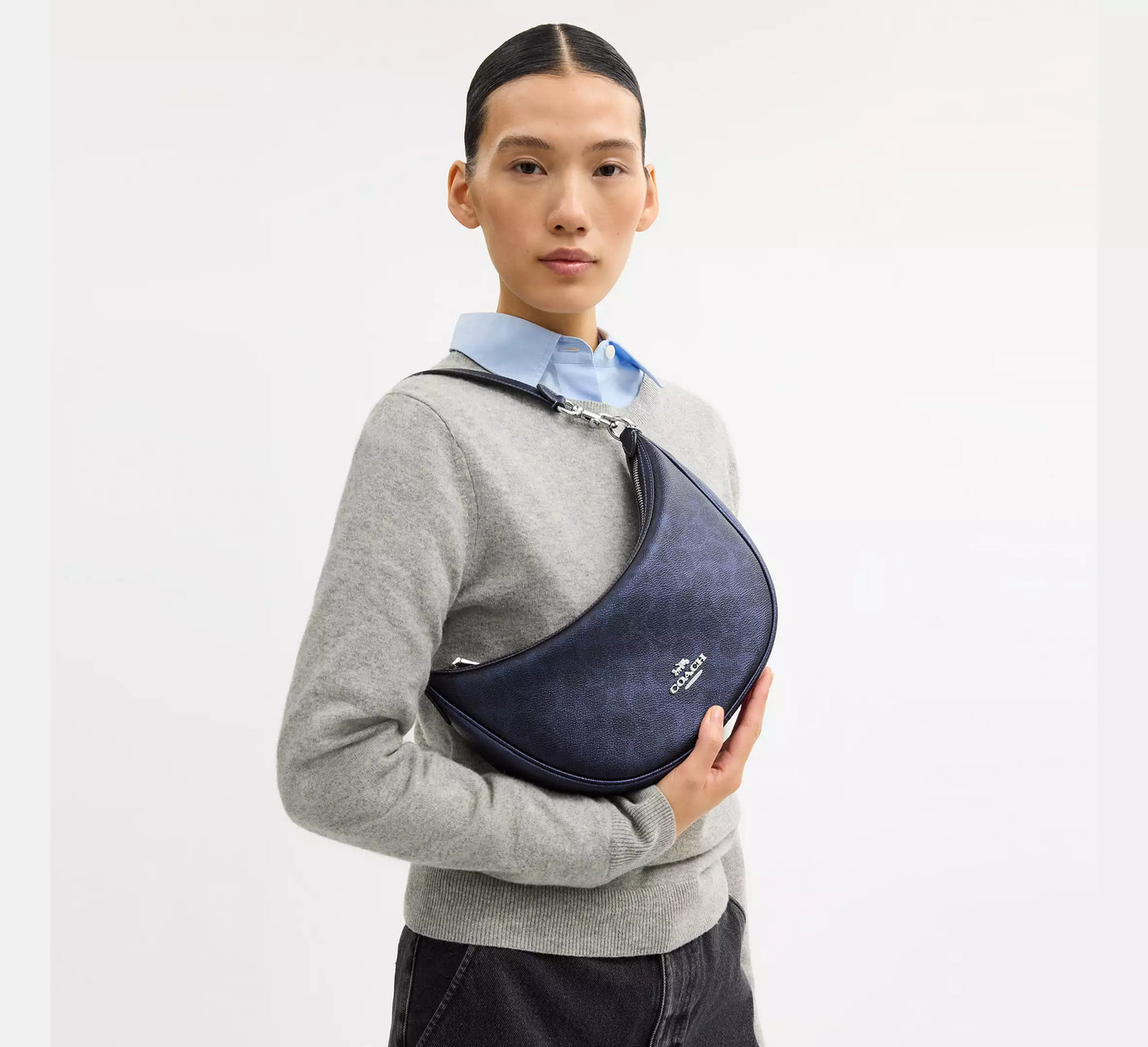 Coach Aria Shoulder Bag In Signature Canvas Blue/Navy