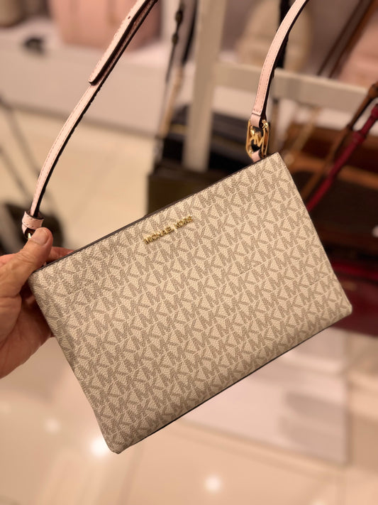 Michael Kors Trisha Crossbody Vanilla Signature